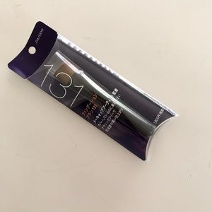 Shiseido Foundation Brush 131 with Original Case